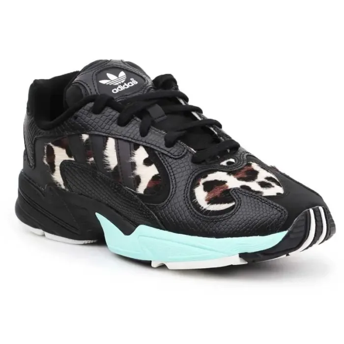 Adidas Yung-1 M FV6448 shoes - Imagen 2