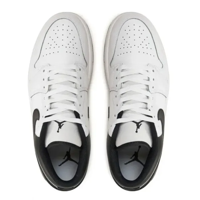 Nike Air Jordan 1 Low M shoes 553558-132 - Imagen 4