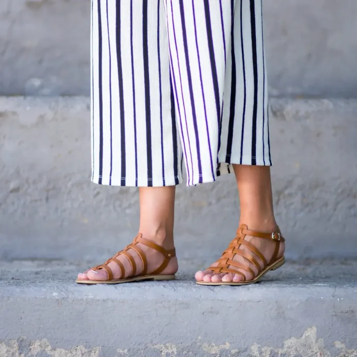 Ancientoo Gladiator Melpomene - Classic Greek Design Inspired by Ancient Sparta - Imagen 3